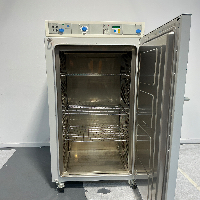 Kendro UT6420 Incubator image 2